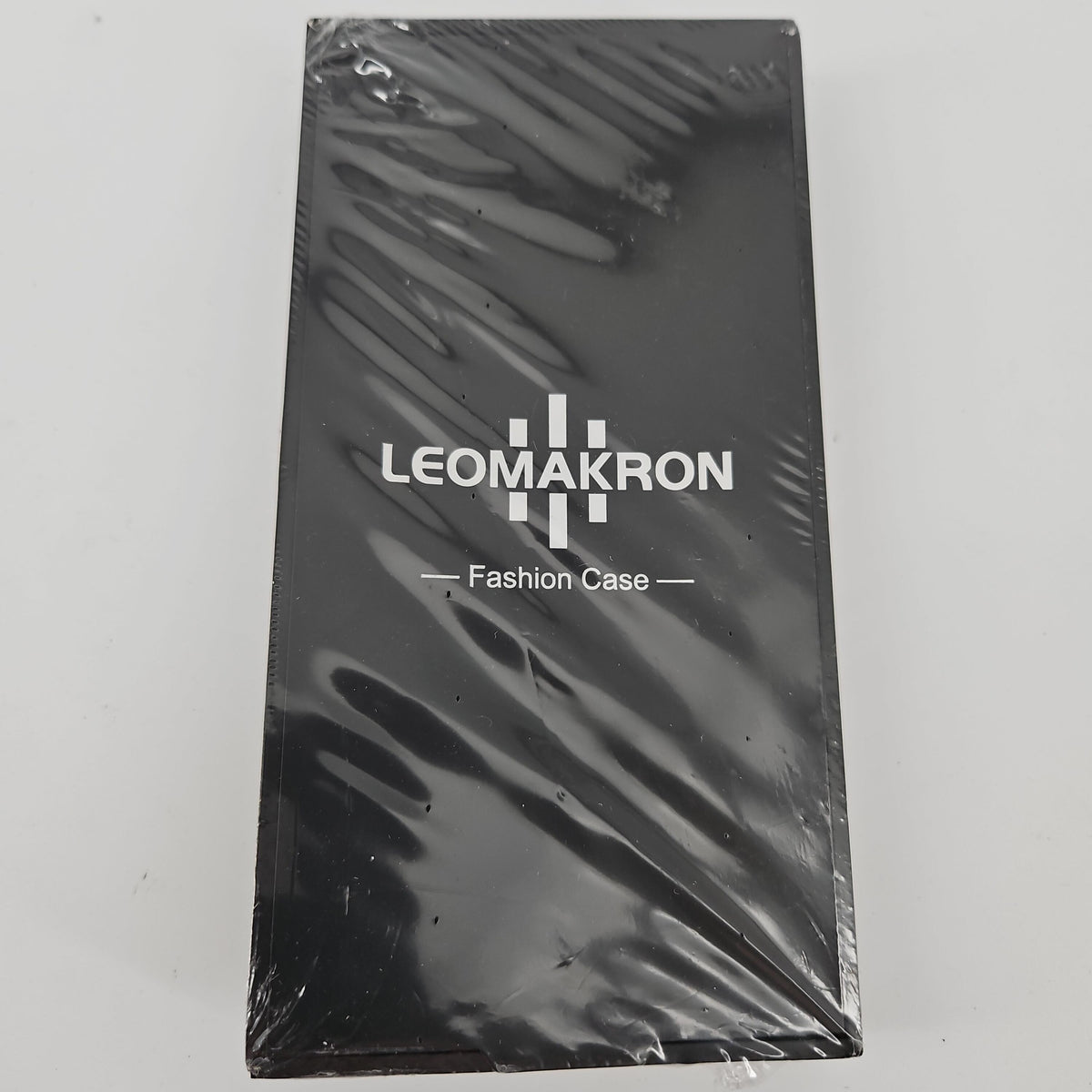 LEOMAKRON Fashion Case for iPhone 16, 6.1-Inch